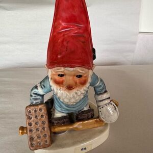 Goebel White Ceramic Base